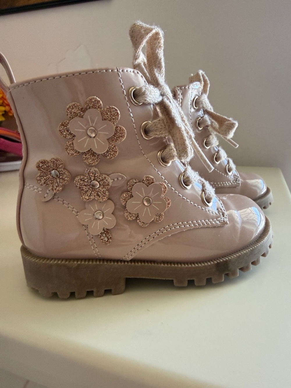 Seychelles Kids Pink Flower Accent Lace-Up Boots